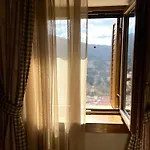 Βίλα πετραμέλι *